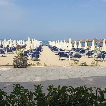 Beach View Apartment, Golem Durrës Exterior foto